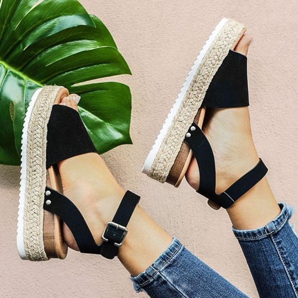 Shoeroom21 boutique Shoes - NEW**LADIES BLACK ESPADRILLE PLATFORM SANDAL